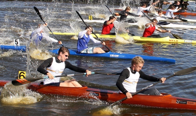 kanu regatta bild