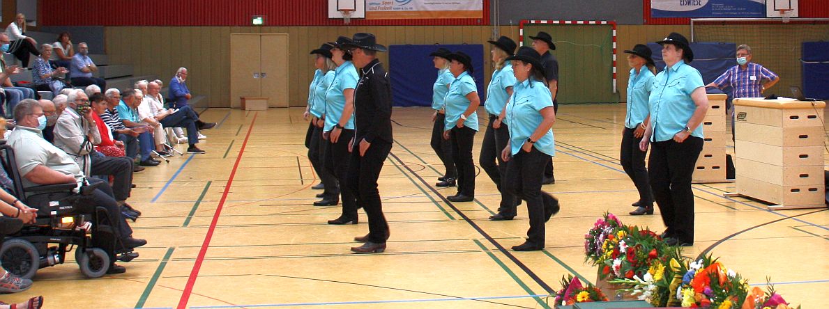 Die Groner Line Dance Gruppe in Aktion