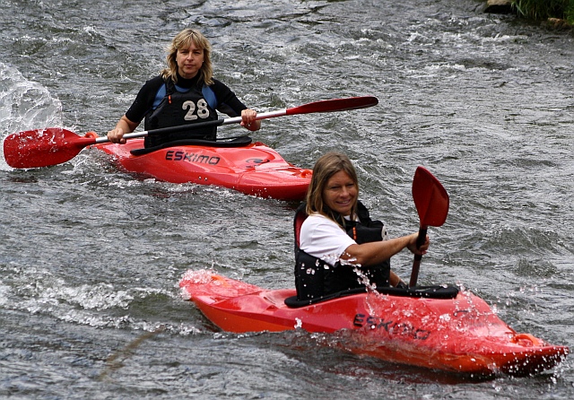 Im Wildwasserboot unterwegs auf der Leine