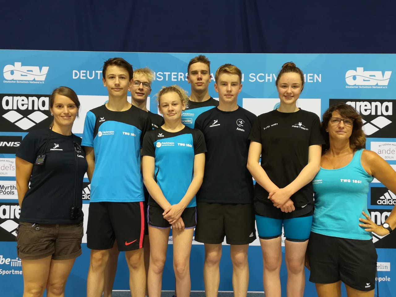 Aktve und Trainer v.l: Catha, Jan-Luka,Jan, Paula, Fynn, Amon, Julia und Kerstin